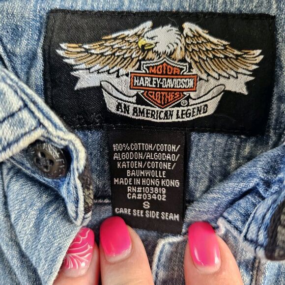 Harley Davidson Blue Denim Shirt  Embroidered V-Twin Power Motorcycles Size S - Picture 7 of 7